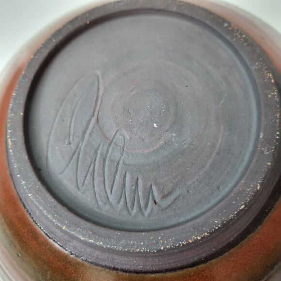 Vintage ADAMS Pottery Signed Wave Hand Painted Round Bowl 8.5" Diameter - Picture 9 of 9